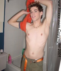 Alex  5c629fdb43f3a.jpg