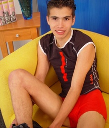 Miguel A 5c63eceb77c1c.jpg