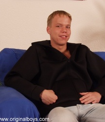 Tonda A 5c63f85b6f214.jpg