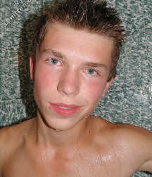 Viktor 5c655e0760cf2.jpg