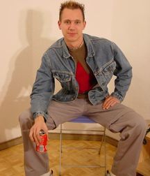 Alexander B 5c6bc0bd2f3c8.jpg
