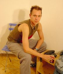 Alexander B 5c6bc0dd29e73.jpg