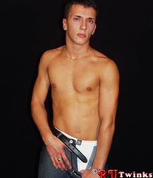 Dimitry 5c6d30b19bdc1.jpg