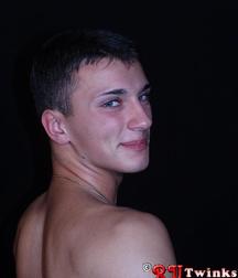 Dimitry 5c6d31675ffc2.jpg