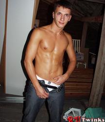 Dimitry 5c6d31c664d76.jpg