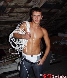 Dimitry 5c6d31c84bd3a.jpg