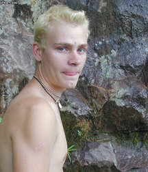 Billy 3 5c6e6064c9d91.jpg