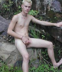 Billy 3 5c6e60fe06c3a.jpg