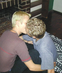 Billy and Eric 5c6e61572e6de.jpg
