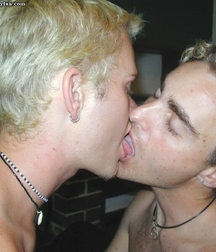 Billy and Eric 5c6e61a2460b0.jpg
