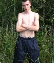 Connor 5cc582e54f075.jpg