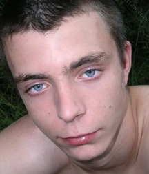 Connor 5cc58353edca0.jpg