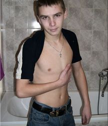 No sex just nude, and a bath. 5cc69bdf44746.jpg