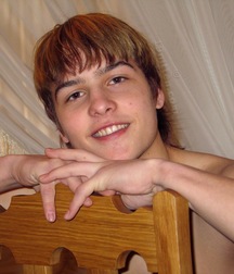 Zhenya also Zach 5cce7718345e5.jpg