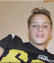 Elias C 5cce7a4234894.jpg