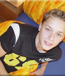 Elias C 5cce7a477122a.jpg