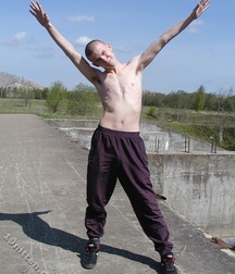 Alex 5cd2761e81703.jpg