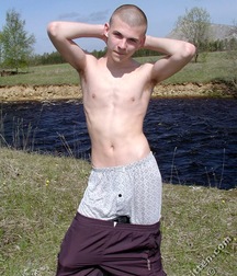 Alex 5cd2762ed07c8.jpg