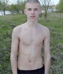 Alex 5cd2774486f0b.jpg