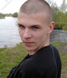Alex 5cd278ac3f7e1.jpg