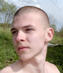 Alex 5cd278c86926c.jpg
