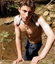 Andrew 2 5cd514b85c3db.jpg