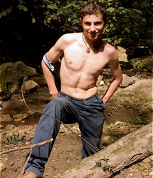 Andrew 2 5cd514ca7c64d.jpg