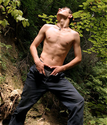Andrew 2 5cd514e15682a.jpg