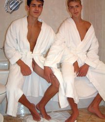 Artur and Rene 5cd7b62df1f45.jpg