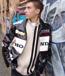 Carlos 5cda63673c90c.jpg