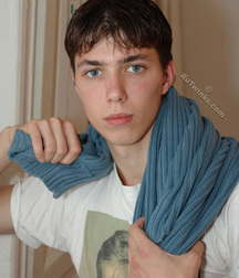 Charly 5cda67250ea66.jpg
