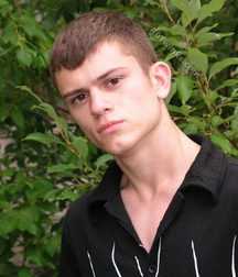 Darvin 1 and 2 5cdd118c03190.jpg