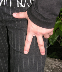 Darvin 1 and 2 5cdd118f42276.jpg