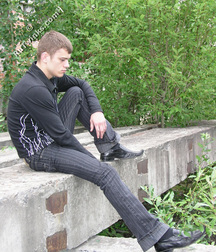 Darvin 1 and 2 5cdd119d90e57.jpg