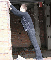 Darvin 1 and 2 5cdd11c556db2.jpg