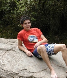 Florian 5ce0de2ca04a5.jpg