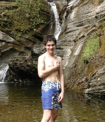 Florian 5ce0de7d50d8d.jpg