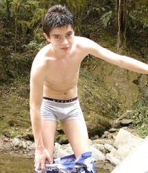 Florian 5ce0ded86ff61.jpg
