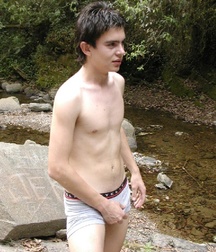 Florian 5ce0deee91c98.jpg