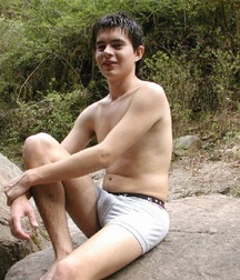 Florian 5ce0def80cdb6.jpg