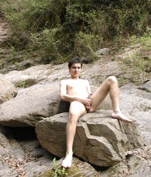 Florian 5ce0df58ec9aa.jpg