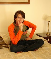 Edward 2 A 5ce24695aa690.jpg
