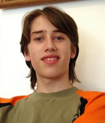 Edward 2 A 5ce246a7e77dc.jpg