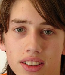 Edward 2 A 5ce246ab9d2d9.jpg