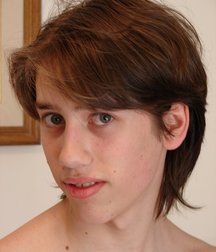 Edward 2 A 5ce246ebe1145.jpg