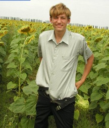 Gennady 5ce4ed6ba89f4.jpg