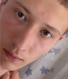 Gosha 5ce4f87dc59e3.jpg