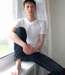 Kim 5ce8e4149d521.jpg