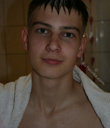 Leroy 5cea2ca922e54.jpg