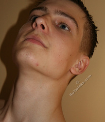 Leroy 5cea2d04b8f61.jpg